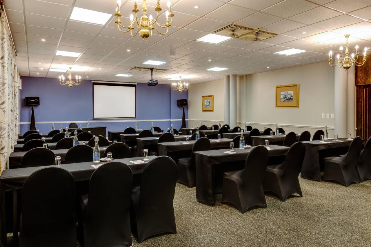Protea Hotel By Marriott George King George Εξωτερικό φωτογραφία